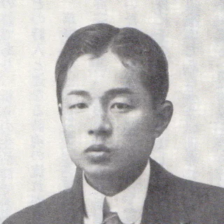 八木重吉の肖像写真