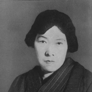 与謝野晶子の肖像写真